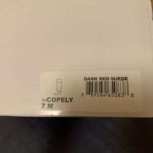 Issac Mizrahi suede boots size 7